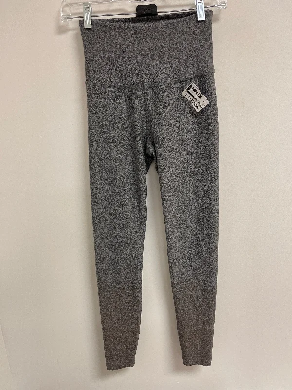 Athletic Leggings By Beyond Yoga In Grey, Size: S